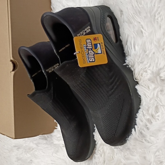 New Skechers Womens Uno Wedge - Kickin' Knit Hands Free Slip-ins Sneakers Black - Picture 4 of 16